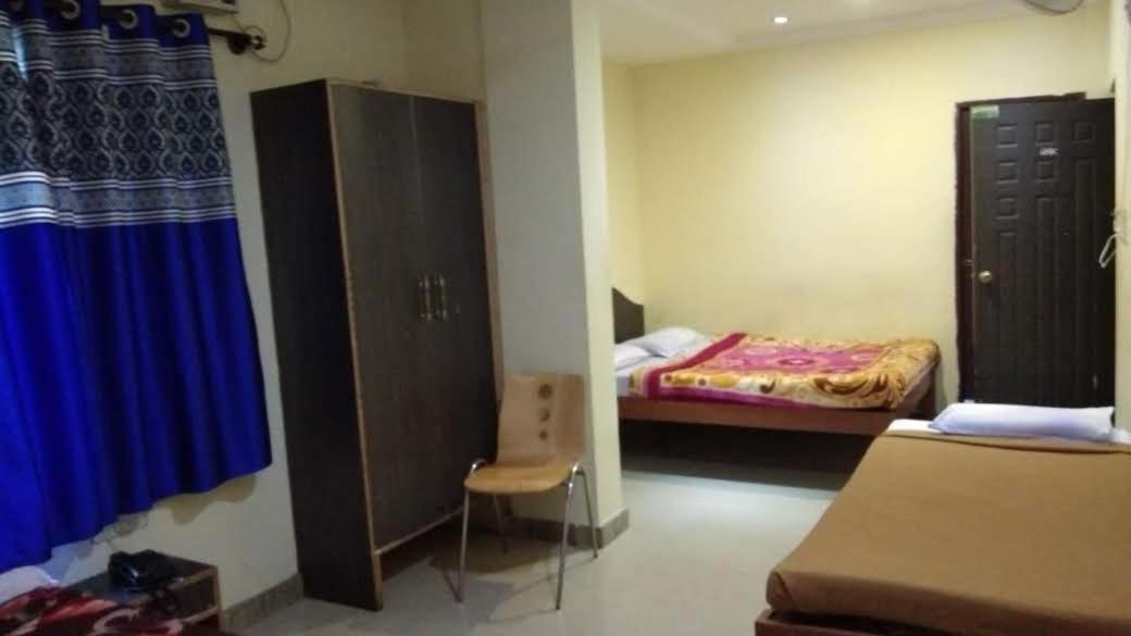 Hotel Blue Moon Residency Mysore Exterior foto